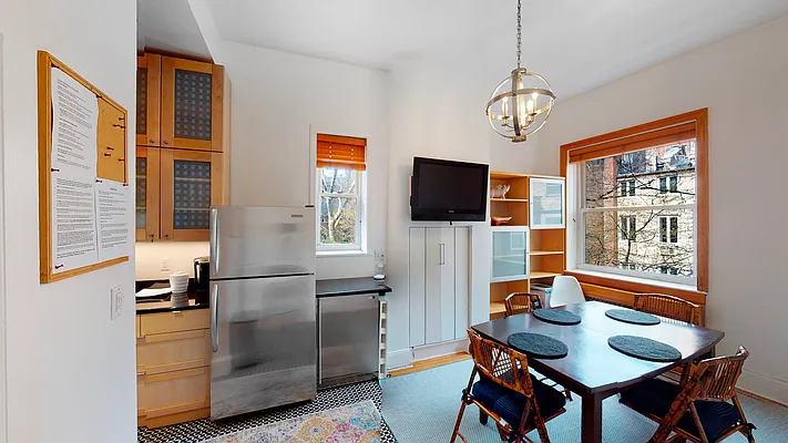 Rented by R New York | media 5