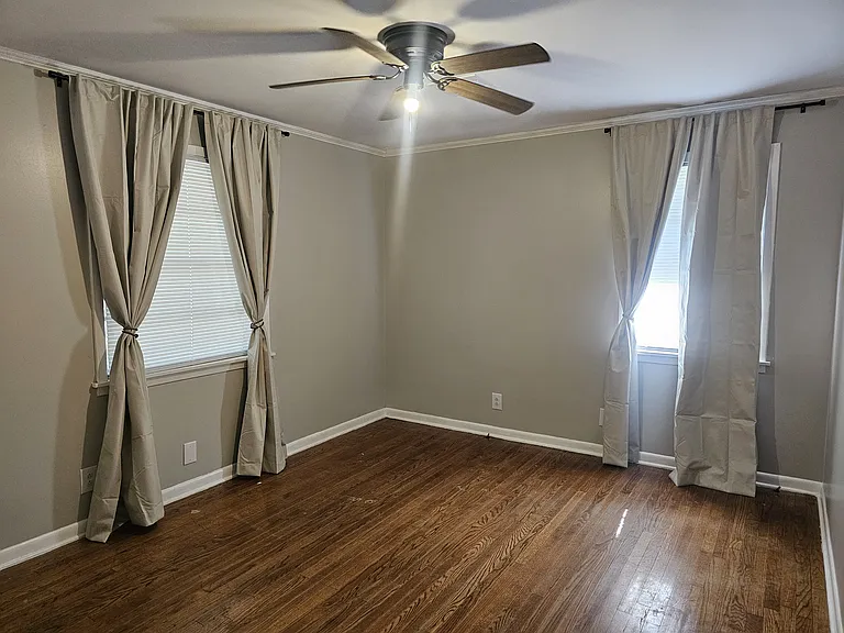 114 Fairlane Dr — Photo 11