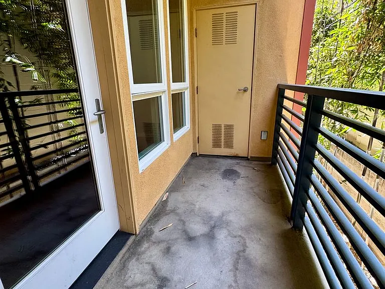 4050 Glencoe Ave #221 — Photo 13