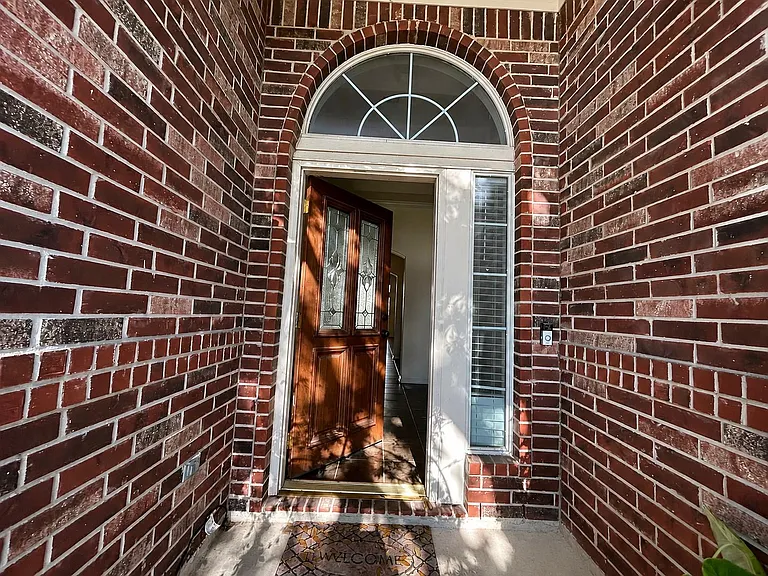 6703 Mountain Wood Way — Photo 5