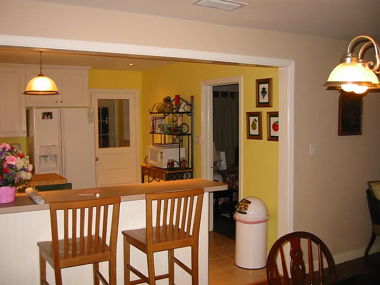 1904 Rosedale Dr — Photo 8
