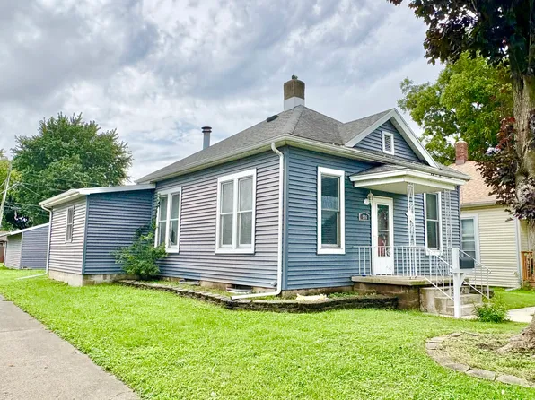 906 Van Buren St, Streator, IL 61364