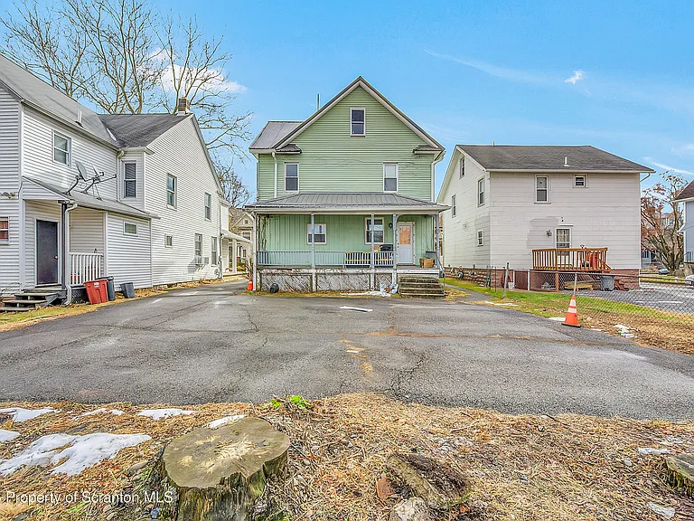 266 Rutter Ave #2 — Photo 2