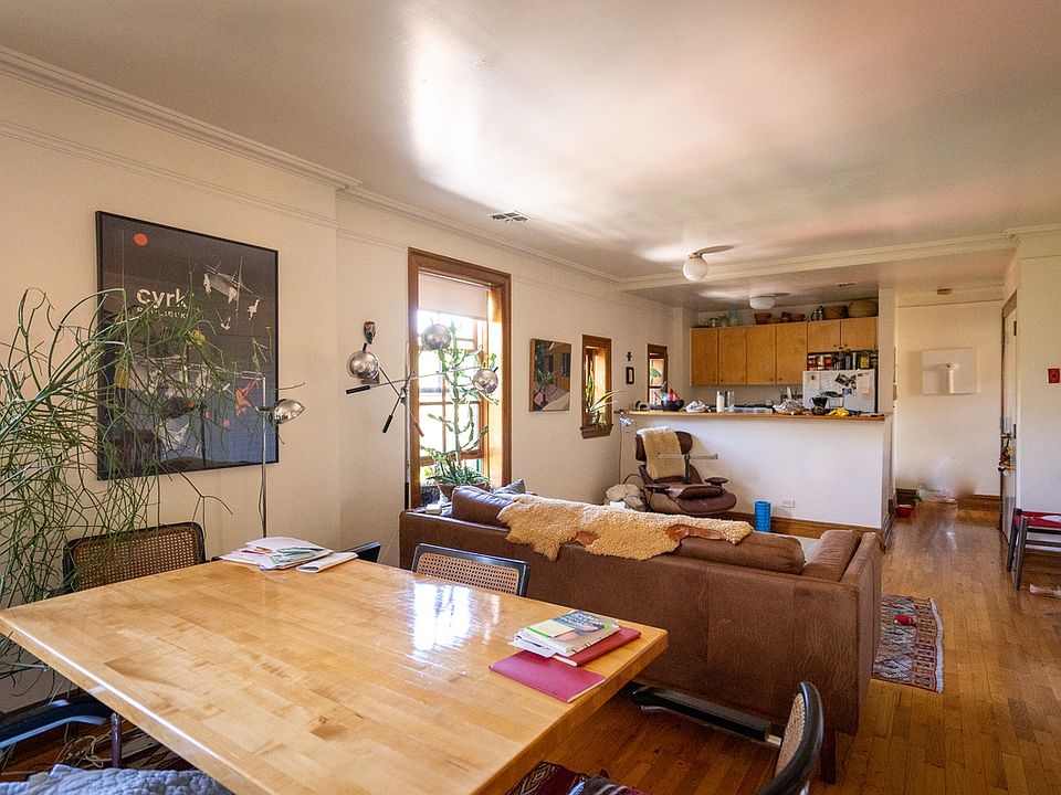 1st image of 343 Carlton Ave APT 4A