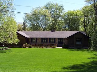 5825 Country Club Rd, Shorewood, MN 55331