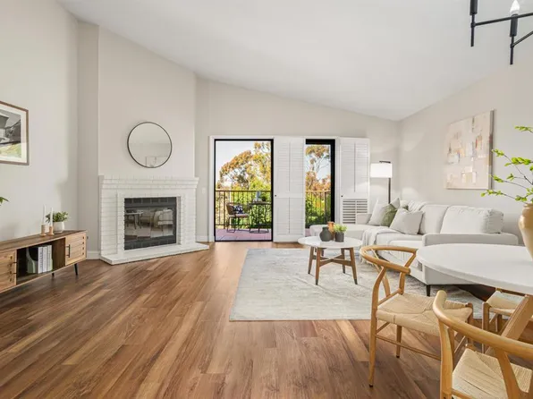 2880 Englewood Way, Carlsbad, CA 92010