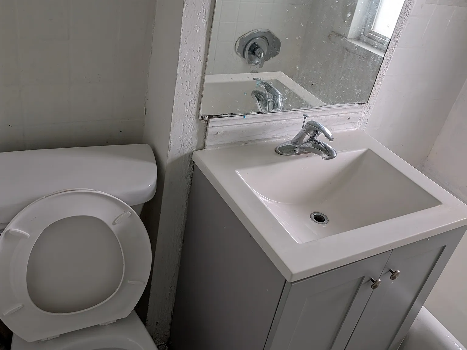 1 bed, 969 sqft, $795 — Photo 1