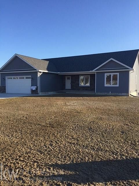 1st image of 4821 Castlewood Dr