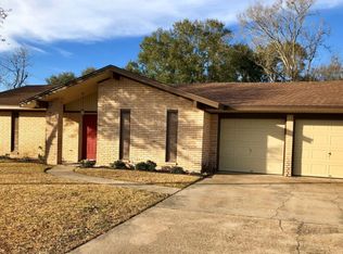 1024 Verna Dr, Nederland, TX 77627