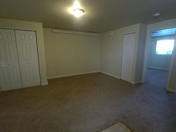 4th image of 825 Seeton St #0