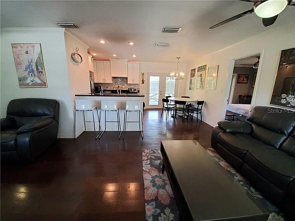 4th image of 4102 W Bay Villa Ave