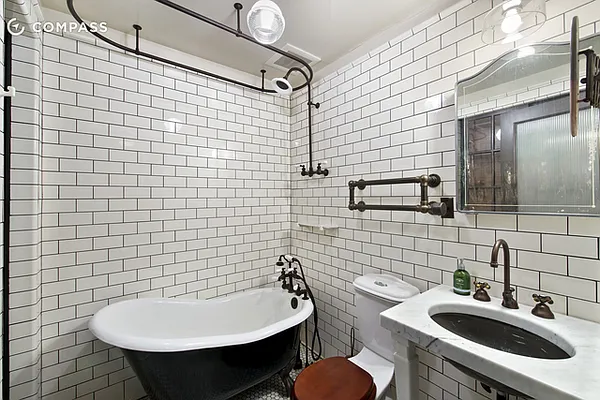 Rented by Compass | media 8