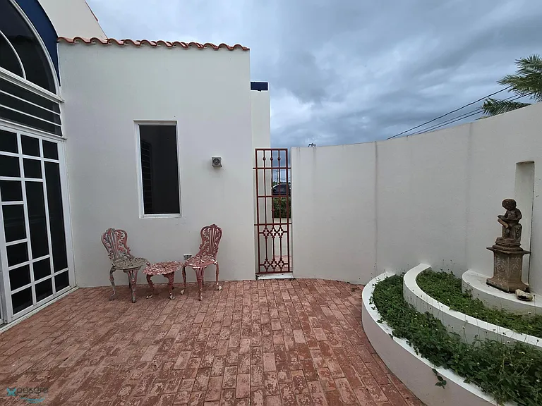 1 Urb Villas De Palma Oval — Photo 4