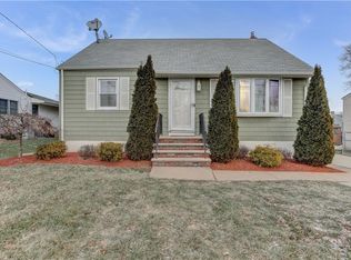 1361 Huron Rd, North Brunswick, NJ 08902