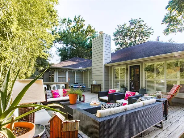 1238 Wood Haven Ct, Sugar Land, TX 77479