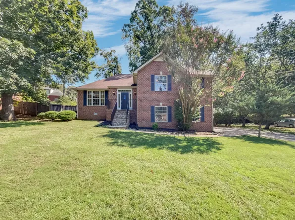 107 Crestside Ct, Smyrna, TN 37167