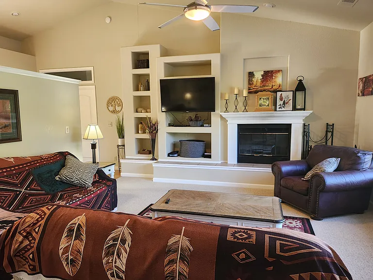 Singing Hills Cir — Photo 40