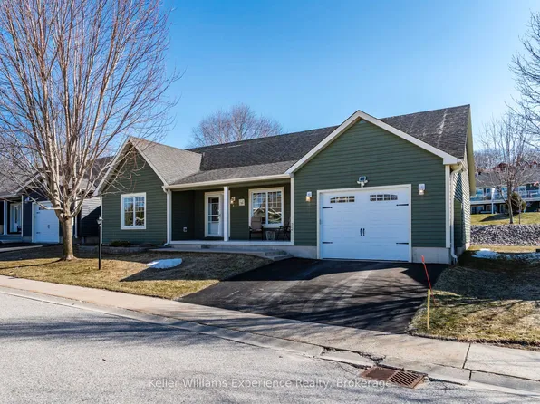 1 Gidley Ct, Penetanguishene, ON L9M 0A7