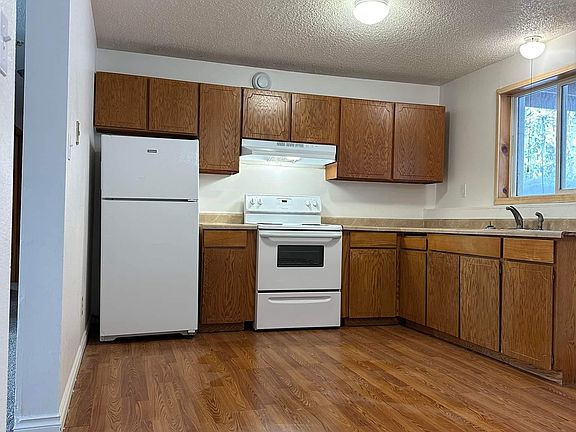 2nd image of 1715 Roberts Rd #2