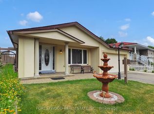 571 Silver Creek Blvd, Mississauga, ON