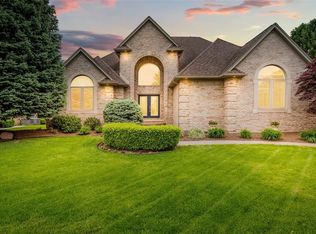 49558 Compass Point Dr, Chesterfield, MI 48047