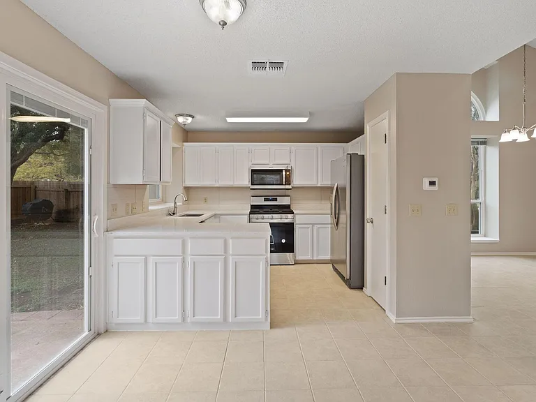 11600 Gun Powder Ct — Photo 11