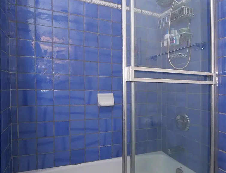 345 Palos Verdes Dr W — Photo 26