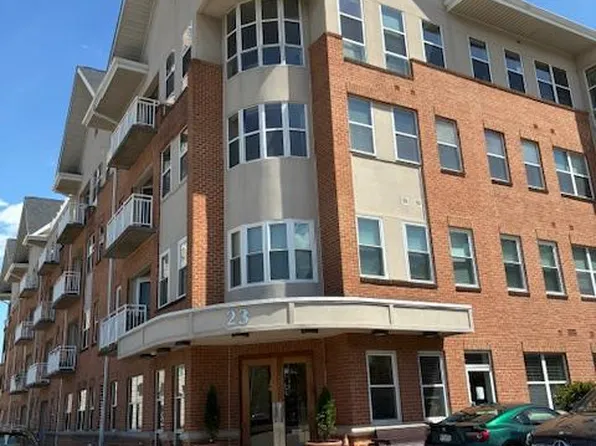 23 Pierside Dr Unit 324, Baltimore, MD 21230