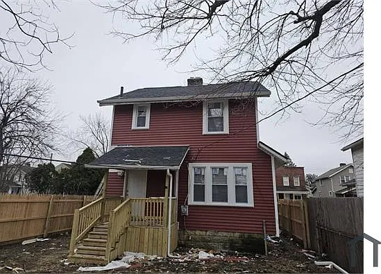 3 bed, 999 sqft, $1,725 — Photo 4