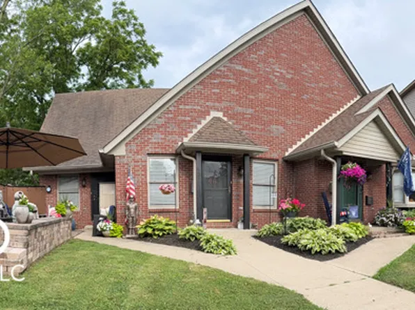 18 Hough St, Greenfield, IN 46140