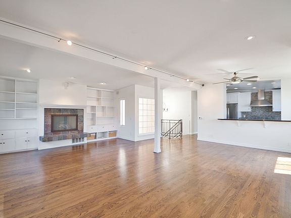 3rd image of 428 Longfellow Ave