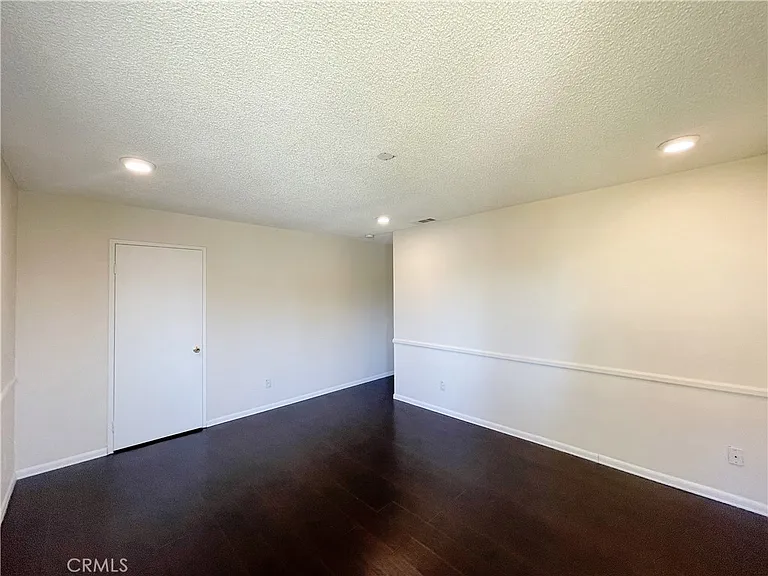 21648 Laurelrim Dr #D — Photo 8