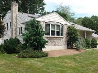 115 Briar Hills Cir, Springfield, NJ 07081