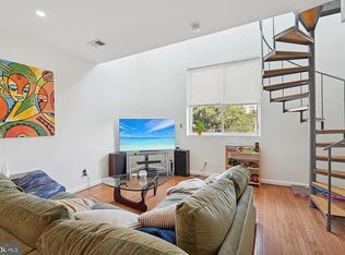 1362 Kenyon St NW APT 4, Washington, DC 20010