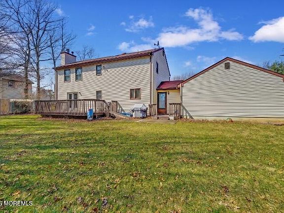 5th image of 178 Mountain View Drive