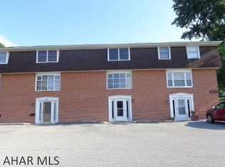 334 Townhouse Dr, Duncansville, PA 16635
