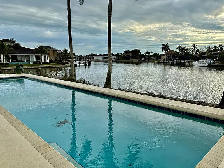 1627 Barbados Ct — Photo 19