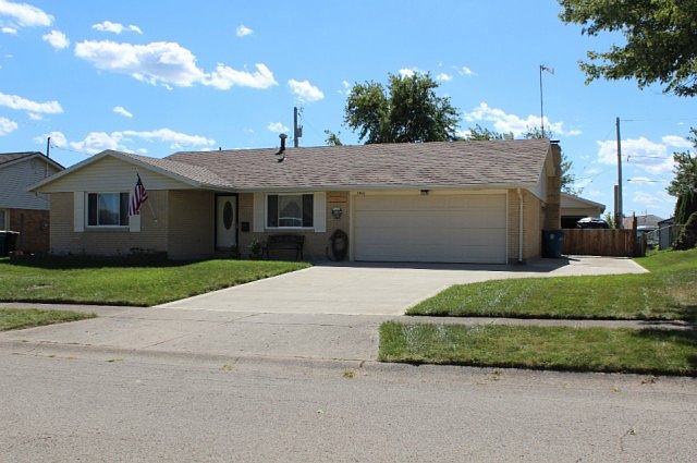 2nd image of 5780 Craigmont Ct