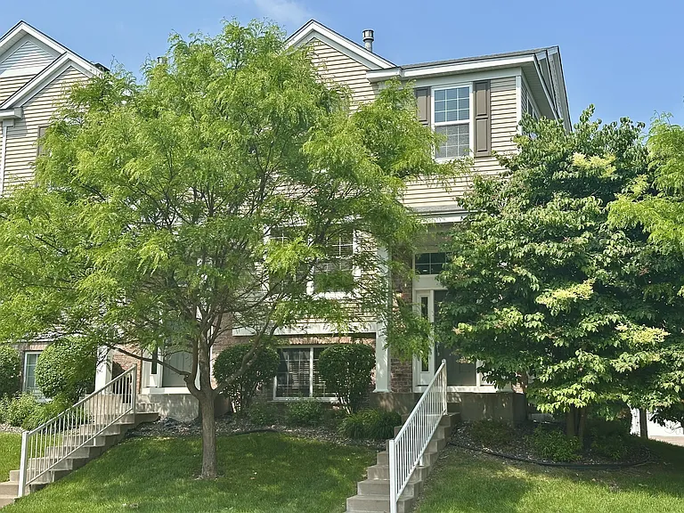 15119 Fanning Dr N — Photo 1
