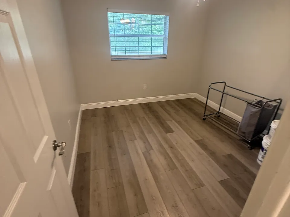 326 President St #5