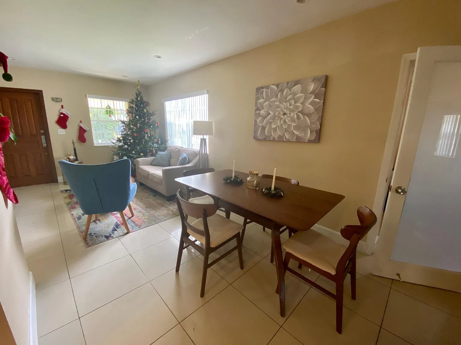 3 bed, 6500 sqft, $3,500 — Photo 4