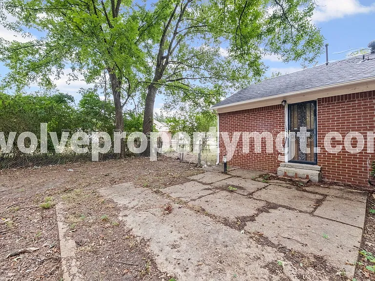 7702 Marvin Rd — Photo 16