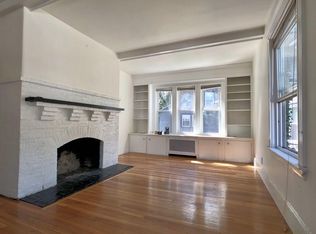 102 Erie Ave #102, Newton Highlands, MA 02461