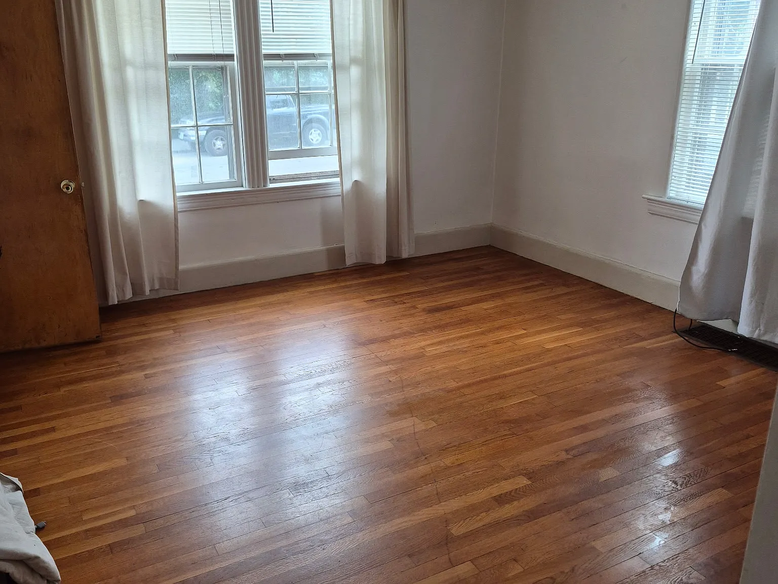 1 bed, 700 sqft, $2,450 — Photo 1