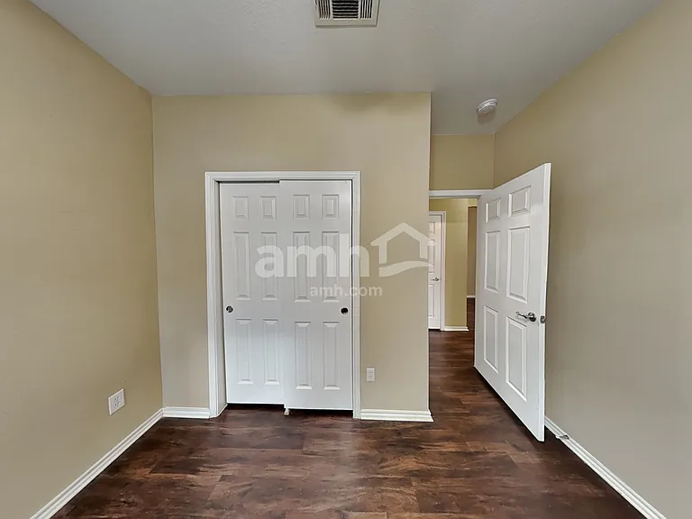 202 Almquist St — Photo 18