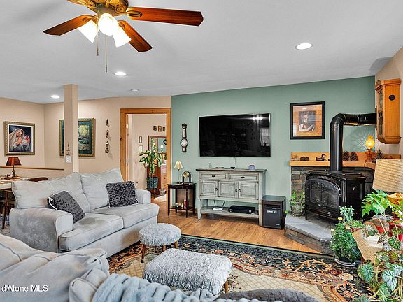 14th image of this home