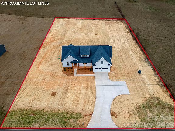 2nd image of 1941 Maiden Salem Rd