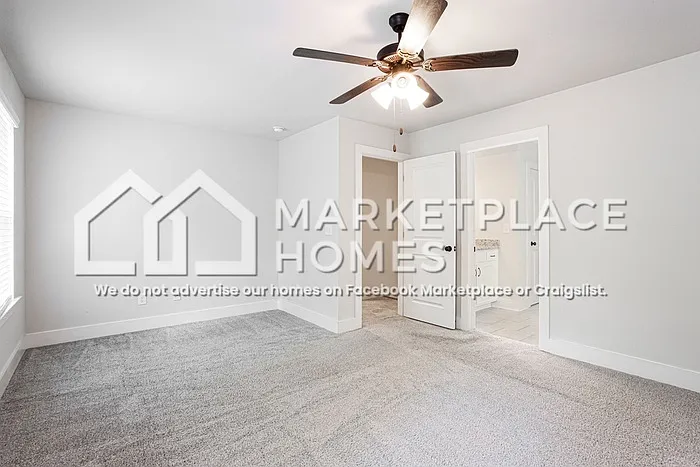 185 Russell Way — Photo 24