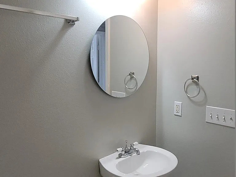 8743 Gervais St — Photo 4