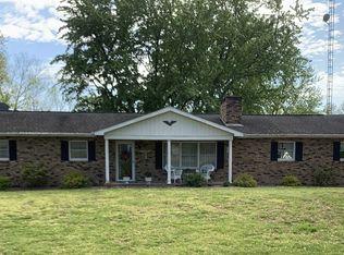 263 W Crestview Dr, Petersburg, IN 47567
